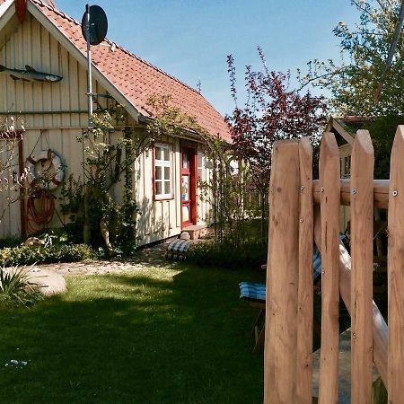 Вилла Kleines Haus Am Hafen - Ruhig Und Gruen Am Ortsrand Преров Экстерьер фото